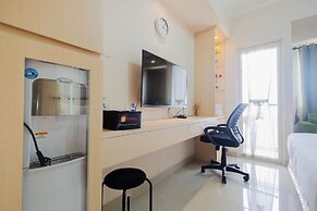 Minimalist and Comfy Studio The Oasis Cikarang Apartment