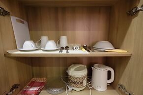 Fully Furnished Studio Apartment at Mustika Golf Residence