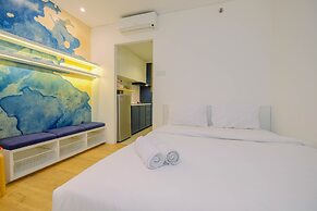 Comfortable Studio Apartment at Woodland Park Residence