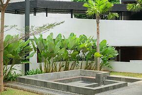 1BR Apartment with Study Room at Gallery West Residence