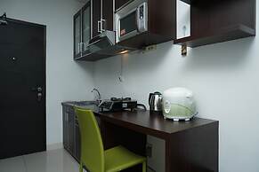 Comfy Studio Tamansari Semanggi Apartment
