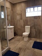 River Rock Guesthouse