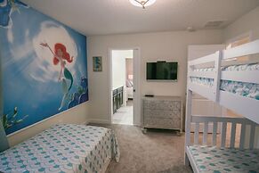 1581 PD - Exquisite 6BR Haven: Private Pool