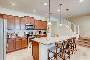 8843 GC Windsor at Westside Luxury 5 BR Townhome