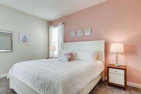 8992 CC - Exquisite 5 Bed Single Family