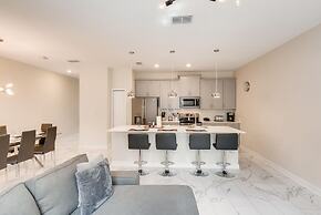 408 OC - Luxe 4BR Townhome Private Pool 11 Guests