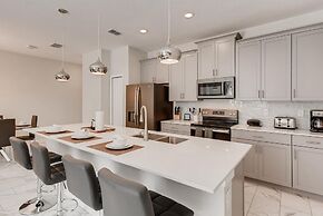 408 OC - Luxe 4BR Townhome Private Pool 11 Guests