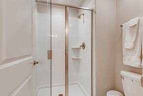 408 OC - Luxe 4BR Townhome Private Pool 11 Guests