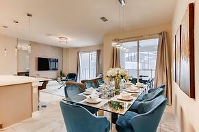 4837 ML - Stunning 4BR Townhome