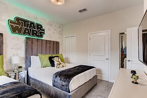 4837 ML - Stunning 4BR Townhome