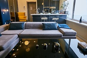 Ocean view apartment