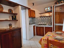 Villette a Schiera Rena Majore