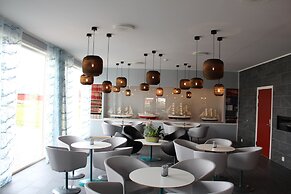 Sula Rorbuer og Havhotell