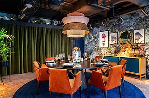 YOTEL Manchester Deansgate