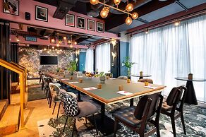 YOTEL Manchester Deansgate