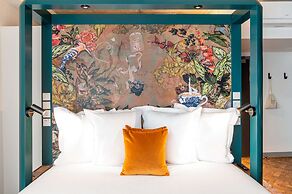 YOTEL Manchester Deansgate