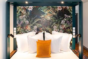 YOTEL Manchester Deansgate