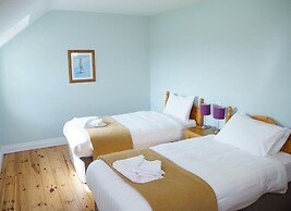 Dingle Courtyard Cottages