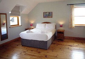 Dingle Courtyard Cottages