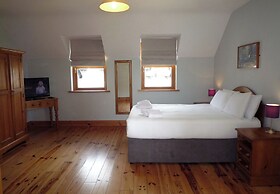 Dingle Courtyard Cottages