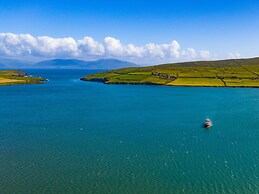 Dingle Courtyard Cottages