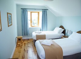 Dingle Courtyard Cottages