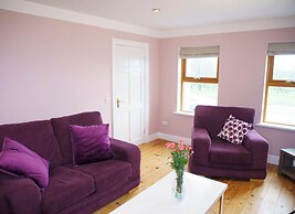 Dingle Courtyard Cottages