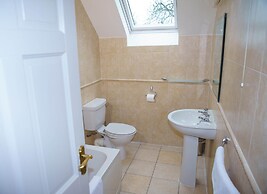 Dingle Courtyard Cottages