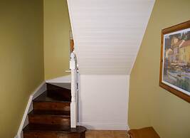 Dingle Courtyard Cottages