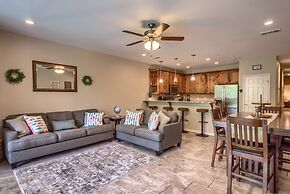 Riverfront Fun Rg 111 2 Bedroom Condo by RedAwning