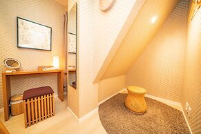 Kaguya Asakusa - Hostel, Caters to Women