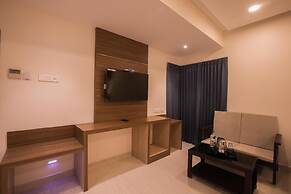 Hotel SMA Grand Inn