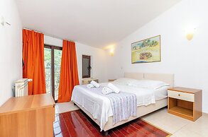 Apartments Beach House Paradiso