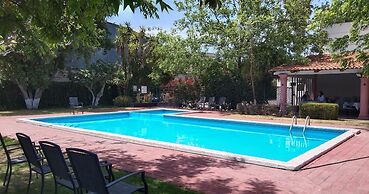 Hotel O Puente