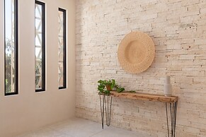 Villa Bambú - Your Jungle Hideaway at Aldea Zama