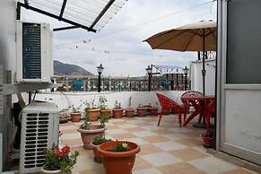 Hotel Aavas
