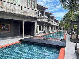 See Through Boutique Resort