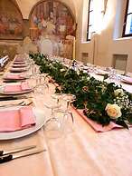 Chiostro delle Monache Hostel Volterra