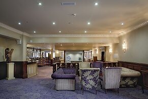 Woodford Dolmen Hotel