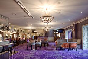 Woodford Dolmen Hotel