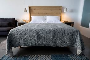 Afroessa Hotel by Pearl Hotel Collection