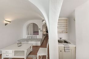 Afroessa Hotel by Pearl Hotel Collection