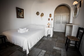 Afroessa Hotel by Pearl Hotel Collection