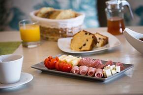 Afroessa Hotel by Pearl Hotel Collection