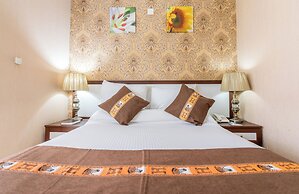 Lemigo Hotel