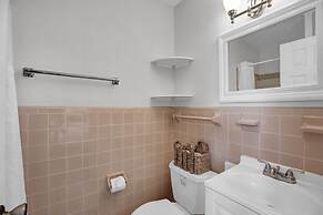 Seascape Resort & Marina