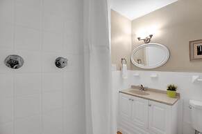 Seascape Resort & Marina