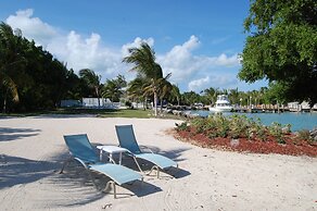 Seascape Resort & Marina