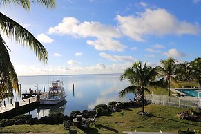 Seascape Resort & Marina