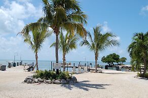 Seascape Resort & Marina